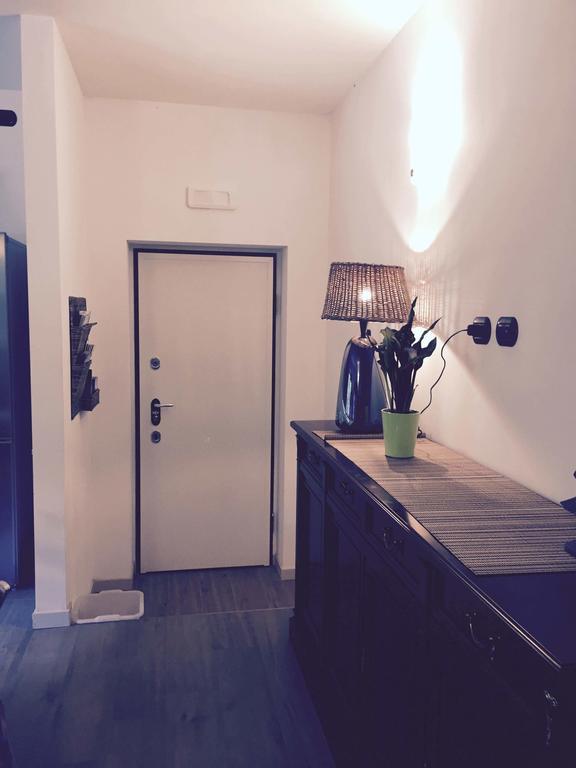 La Villa Bianca Guest House Cantu Room photo