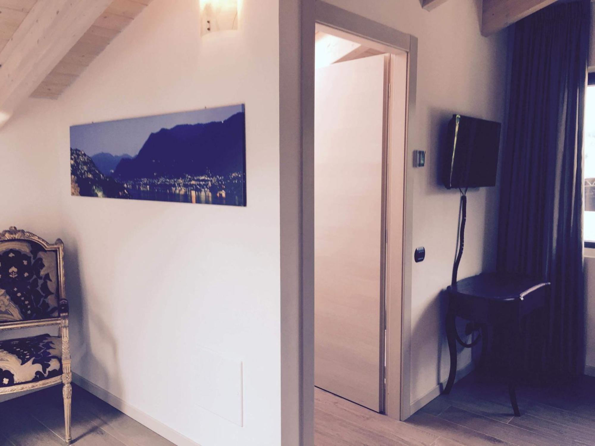 La Villa Bianca Guest House Cantu Room photo
